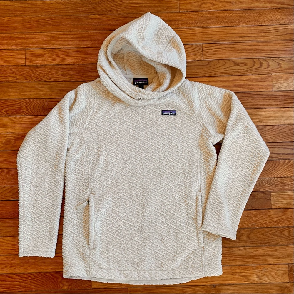 Patagonia Diamond Capra pullover fleece hoodie (oyster color, size medium)